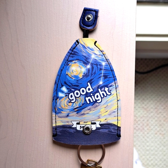 Super cute Keychain - Picture 2 of 3